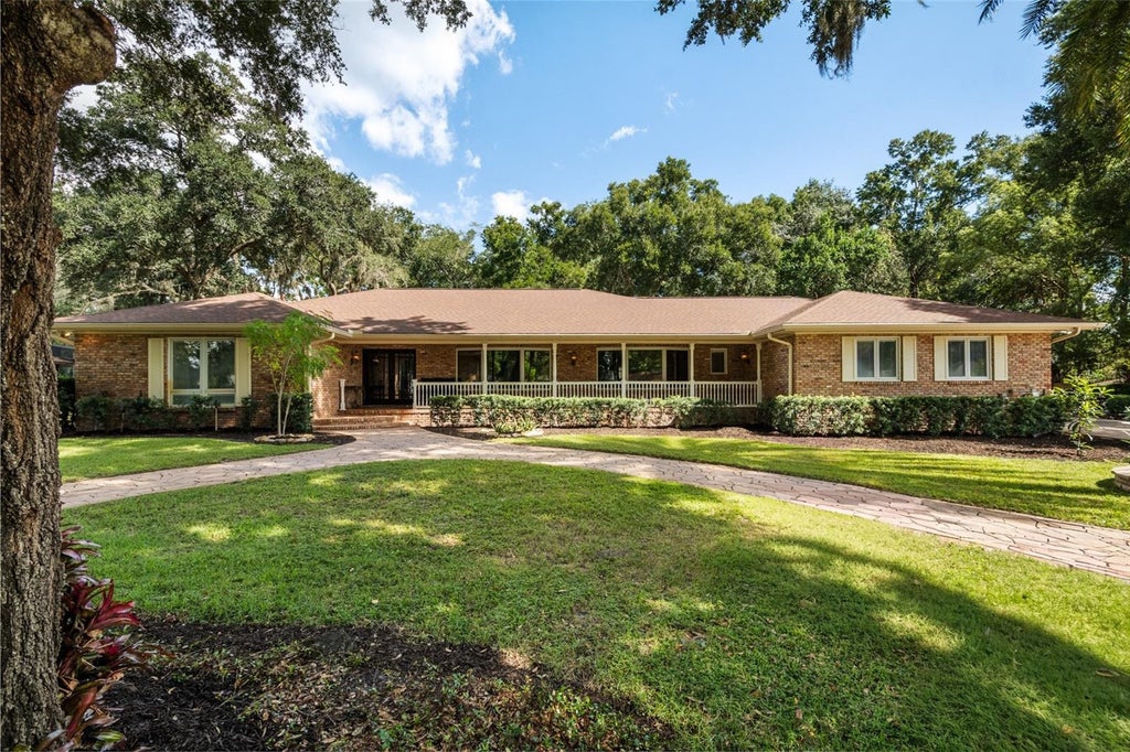 Photo of 2009 Woody Drive, Windermere, FL 34786 (MLS # O6422132)