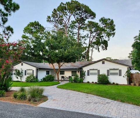 A home in LONGWOOD