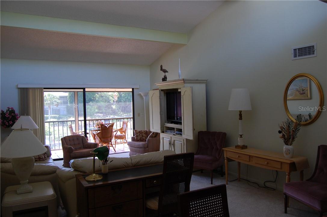 PELICAN COVE XII - Residential Lease