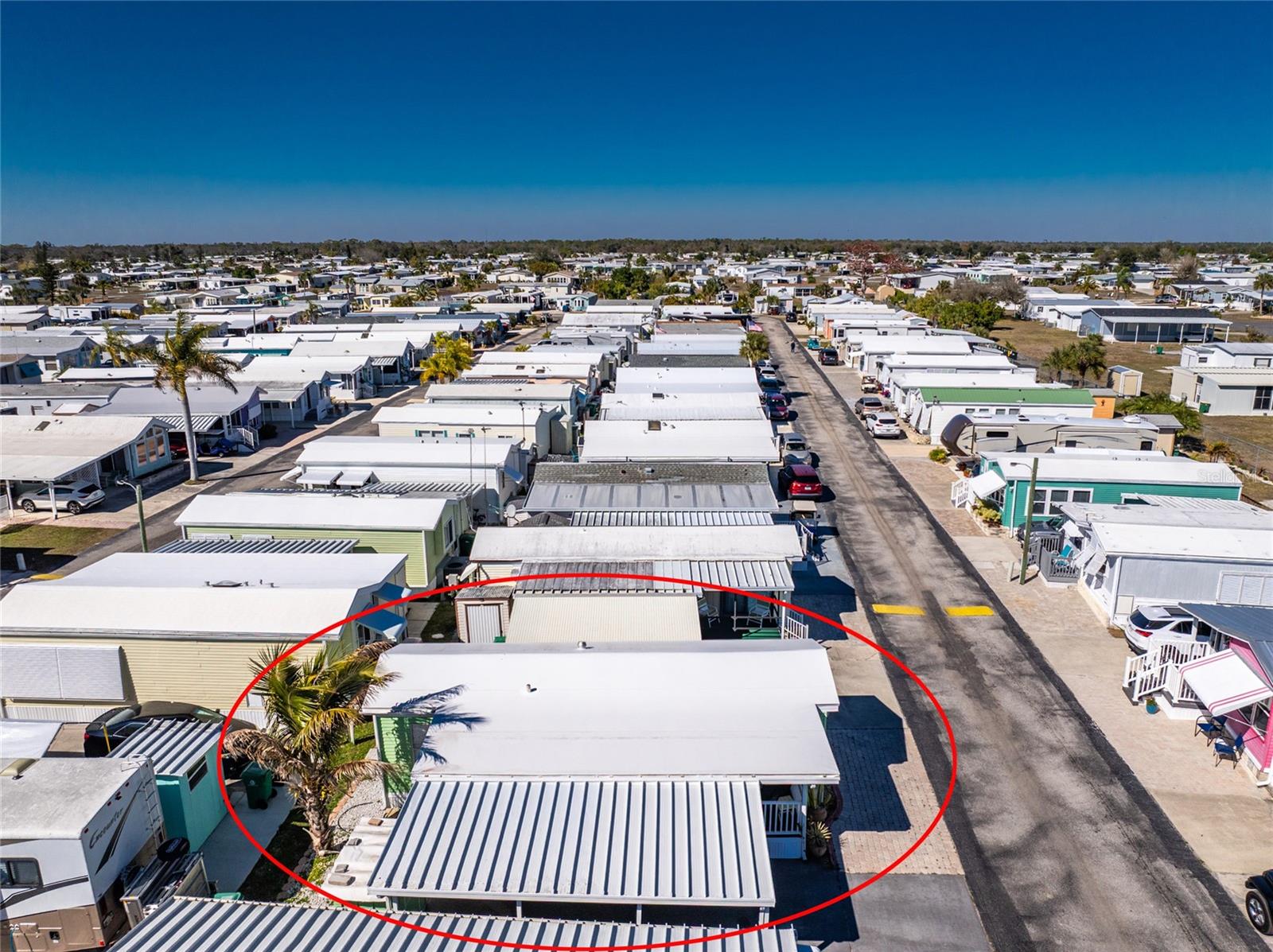 HOLIDAY TRAVEL PARK ENGLEWOOD - Residential