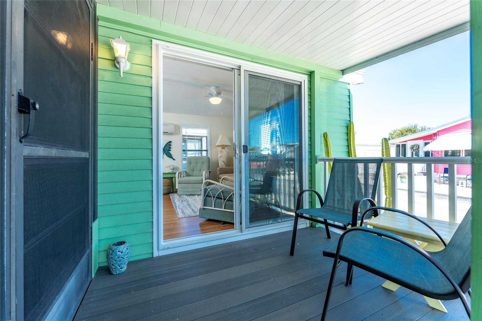 HOLIDAY TRAVEL PARK ENGLEWOOD - Residential