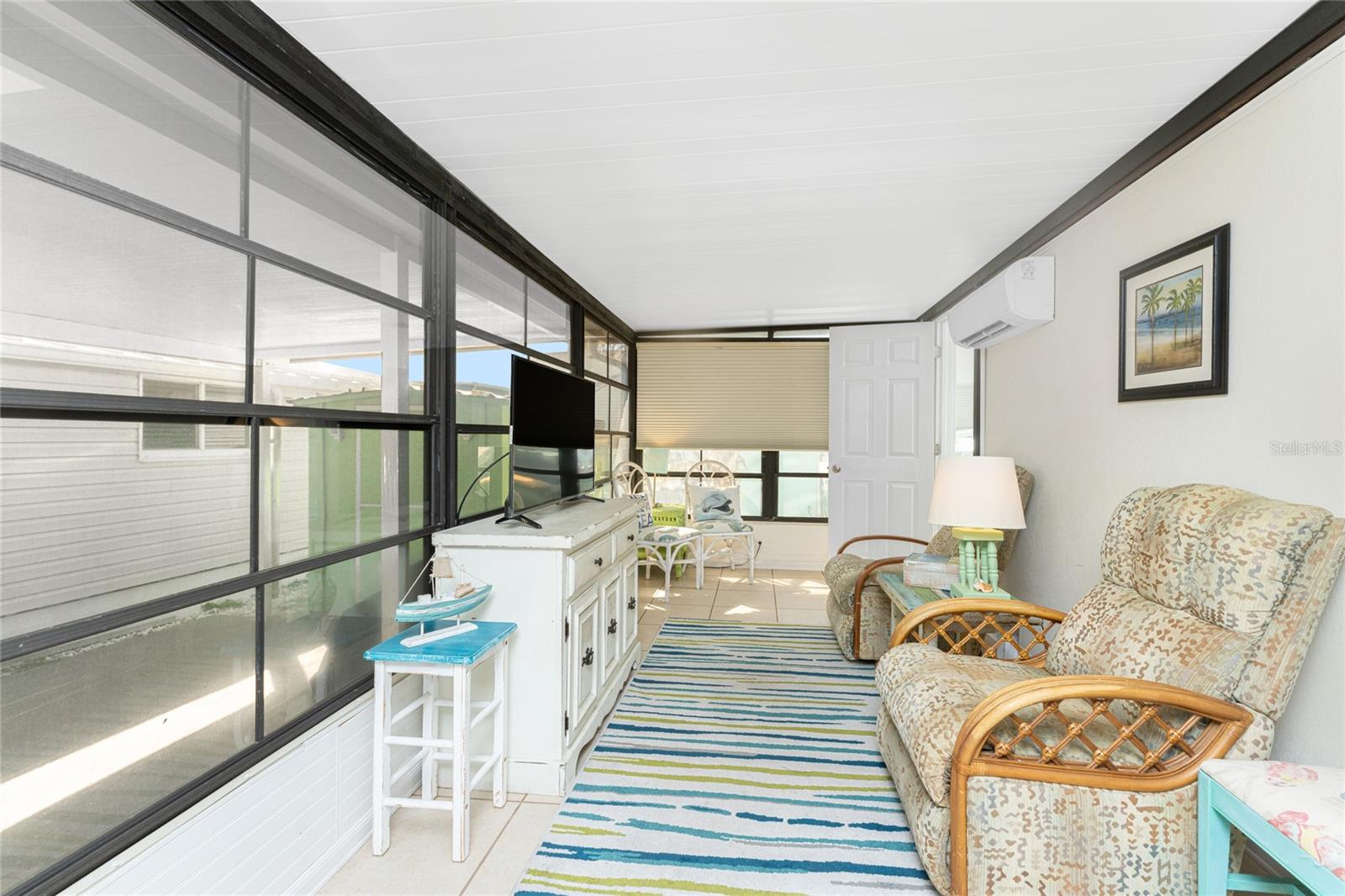 HOLIDAY TRAVEL PARK ENGLEWOOD - Residential