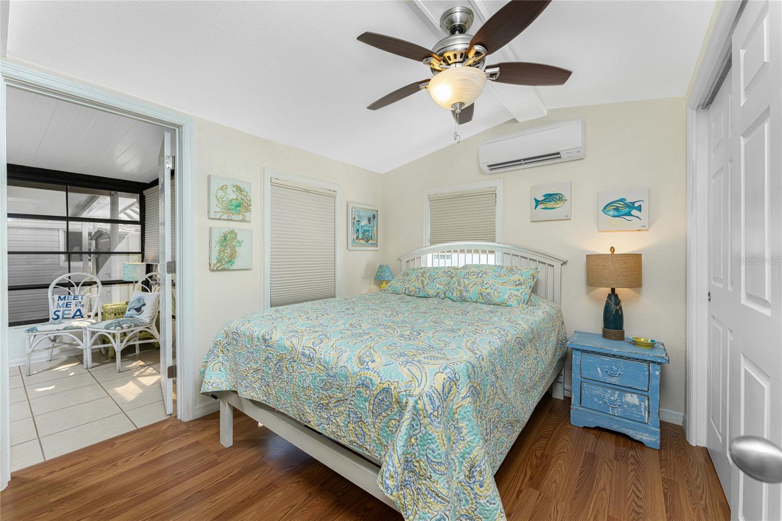 HOLIDAY TRAVEL PARK ENGLEWOOD - Residential