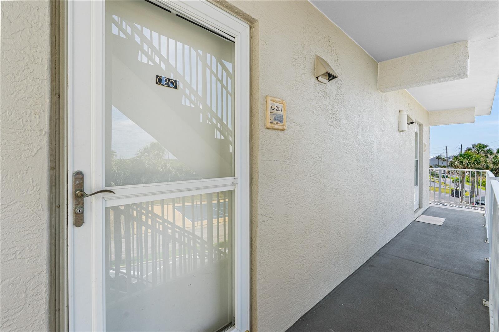 4841 SAXON DRIVE C201