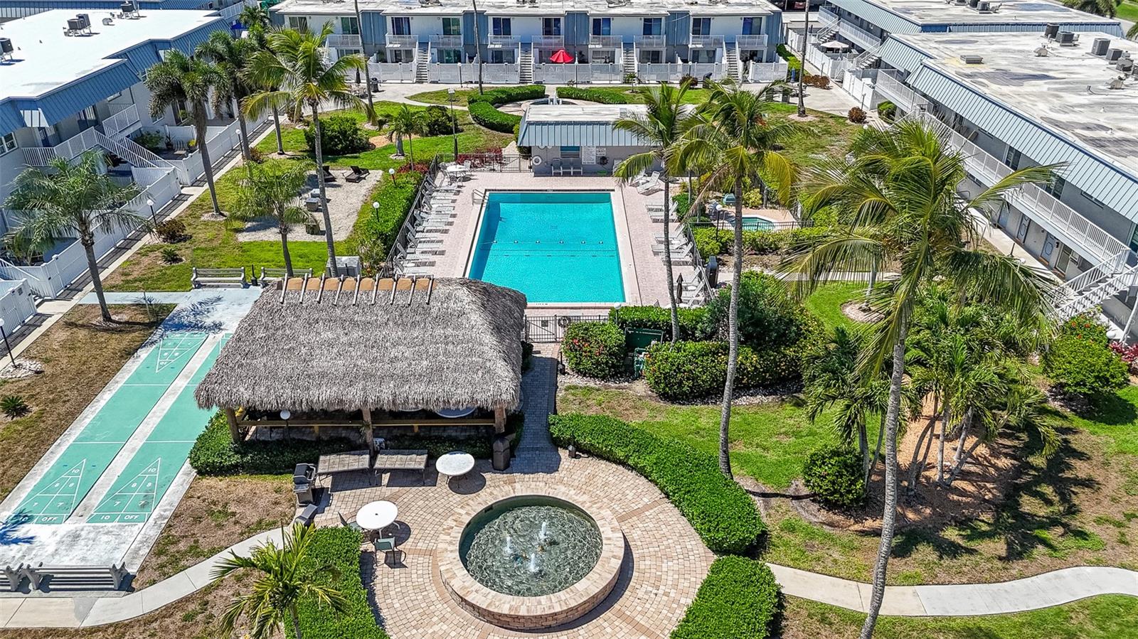 REGENCY CONDO - Residential