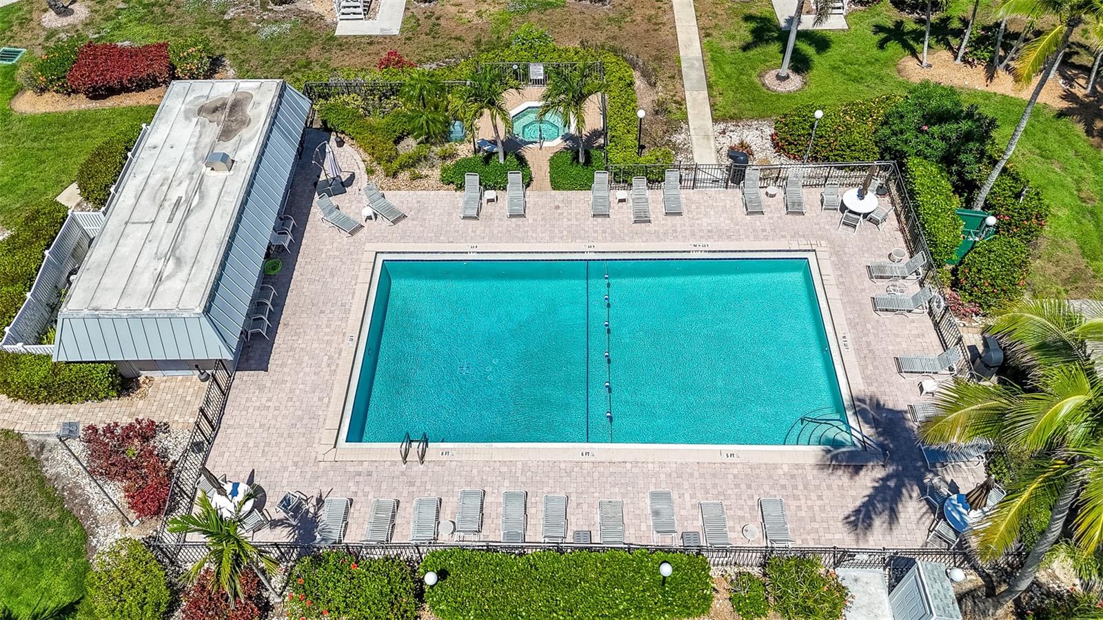 REGENCY CONDO - Residential