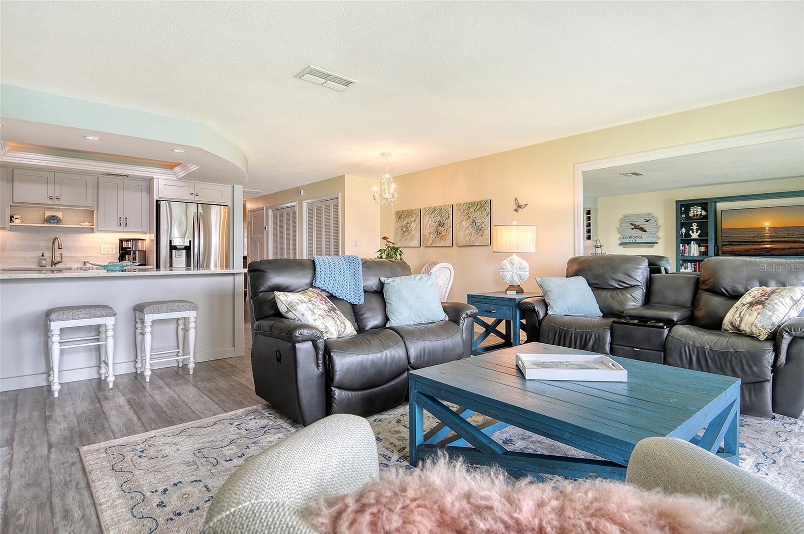 WHITNEY BEACH - Residential