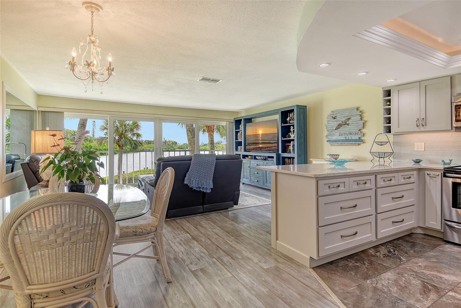 WHITNEY BEACH - Residential