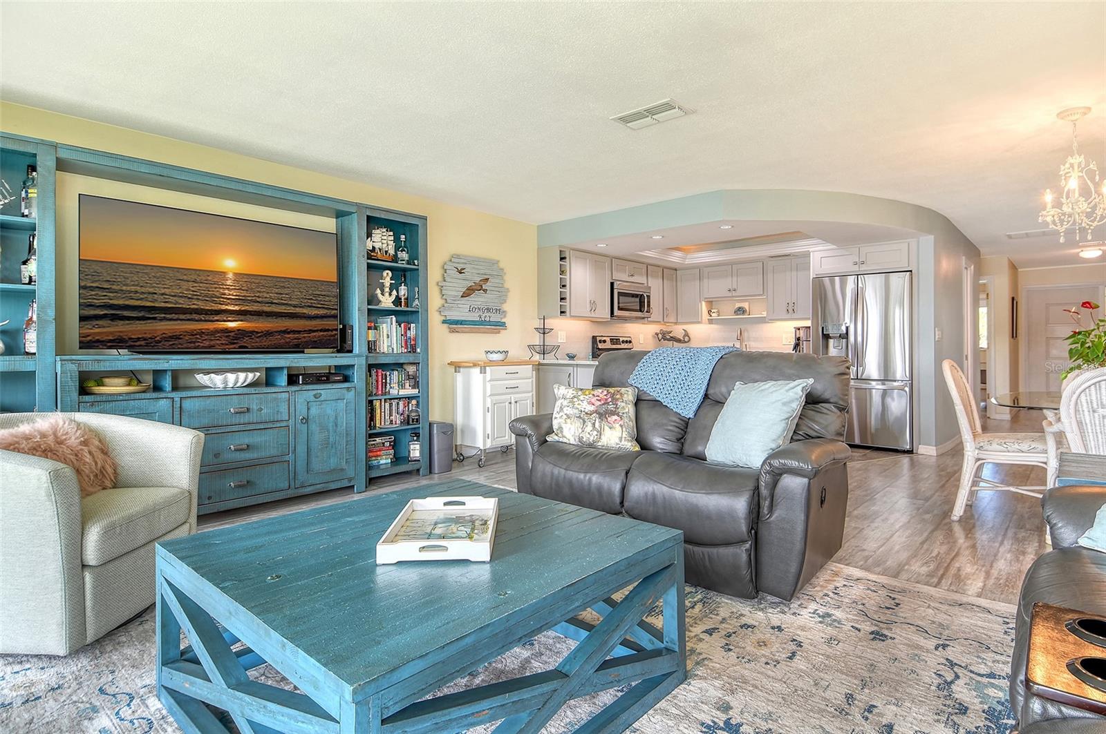 6800 GULF OF MEXICO DRIVE 203