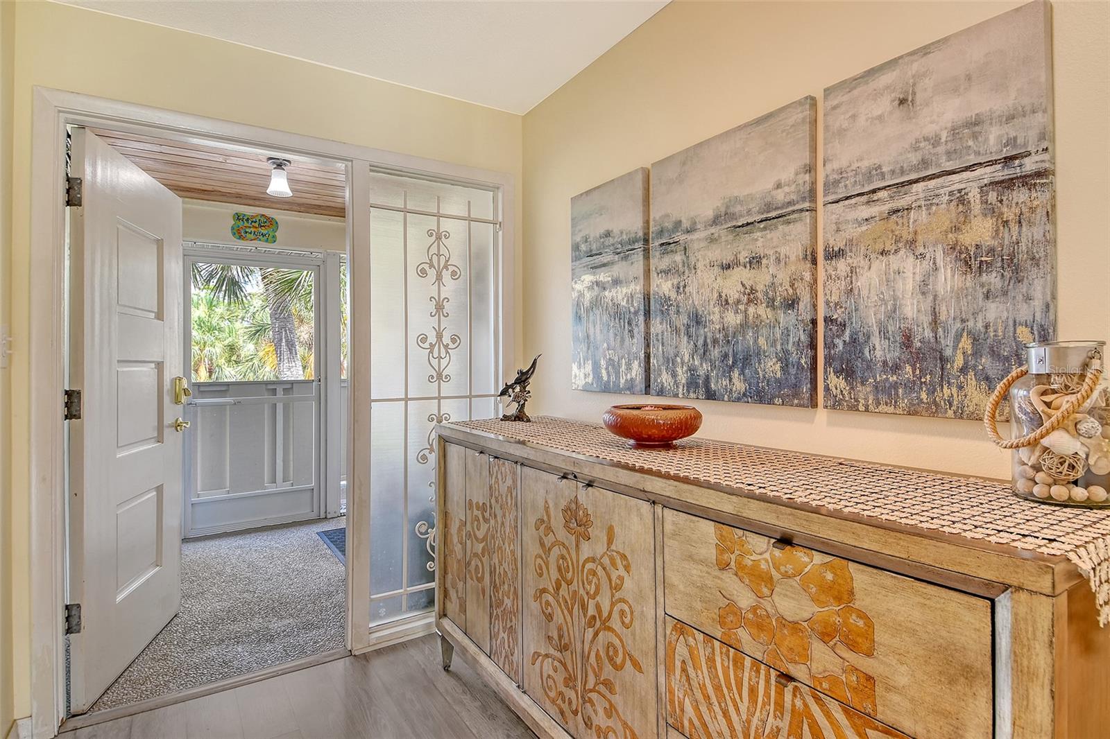 WHITNEY BEACH - Residential