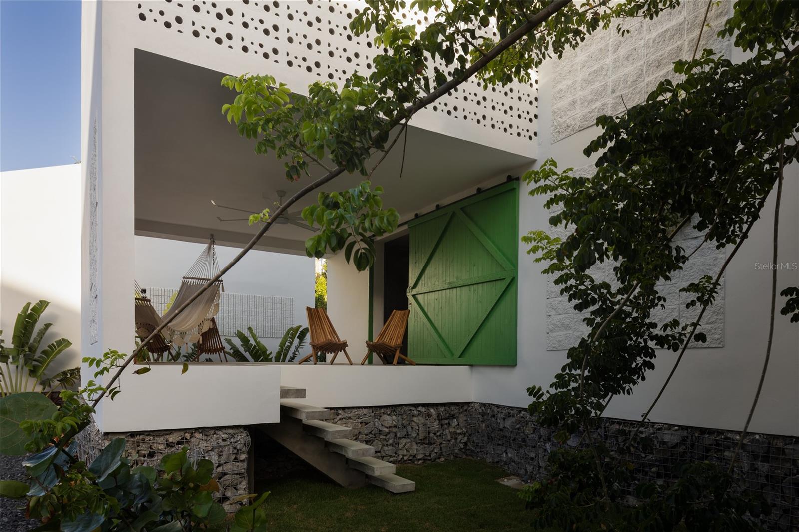 BAJURAS - Residential