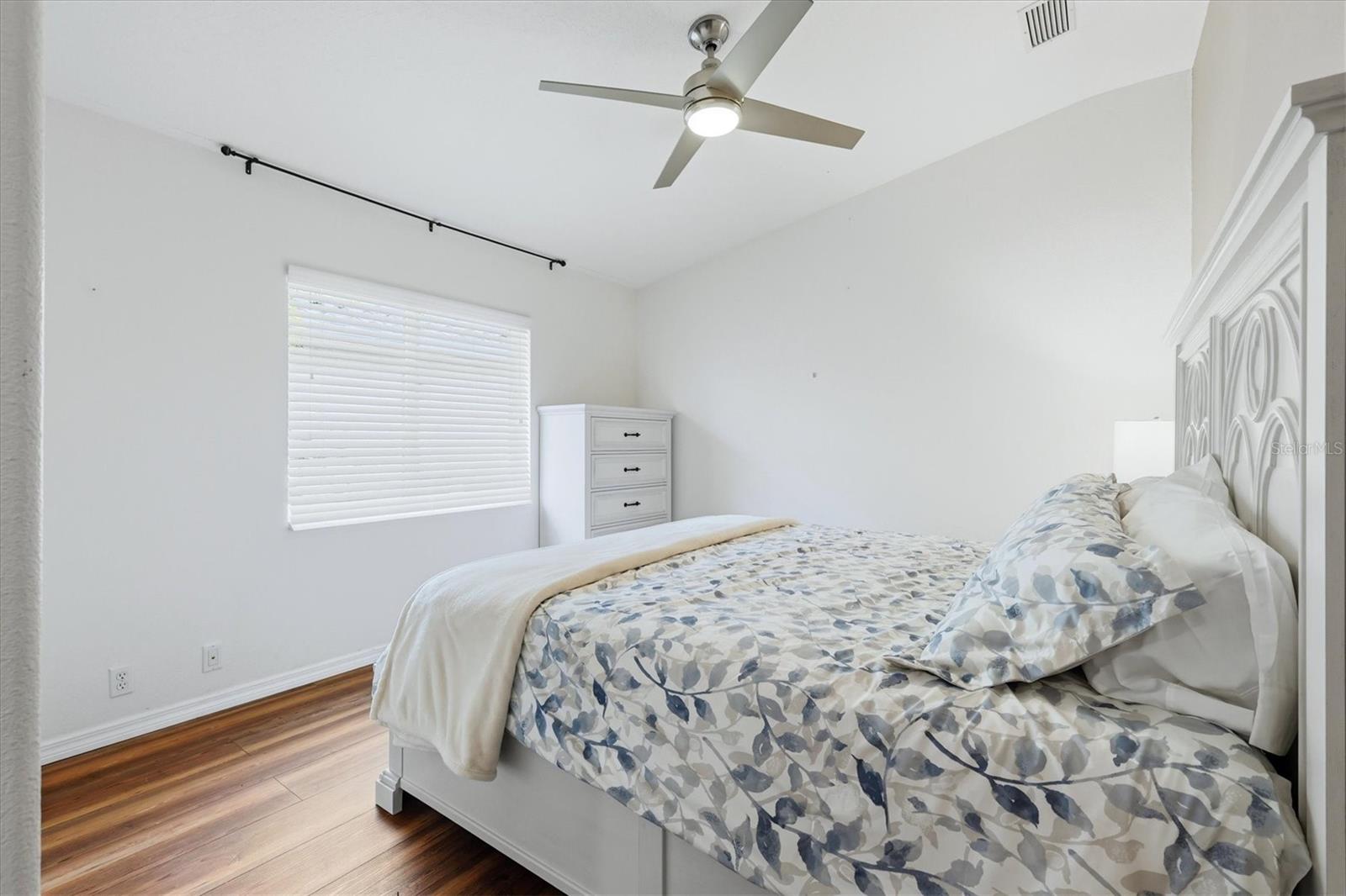 EDGEWATER VILLAGE - Residential