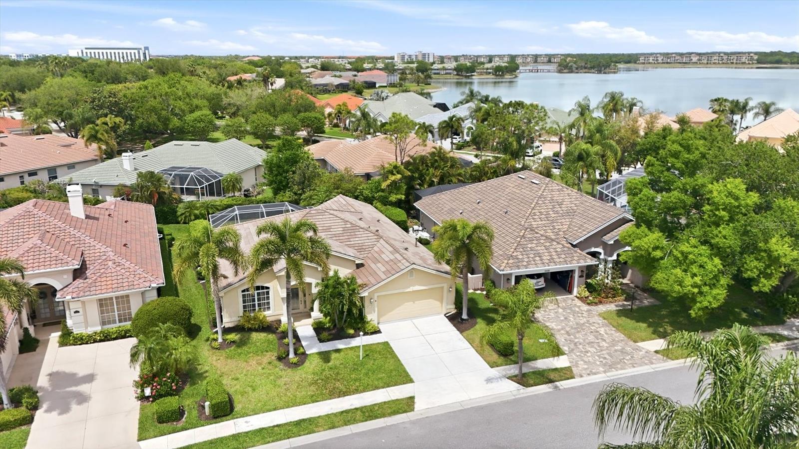 EDGEWATER VILLAGE - Residential