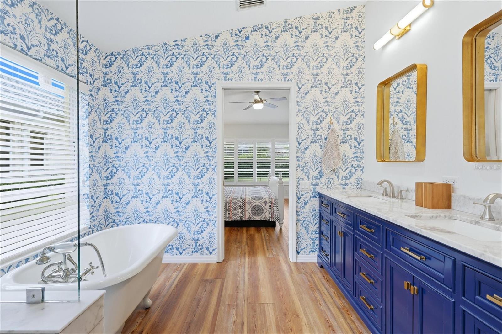 EDGEWATER VILLAGE - Residential