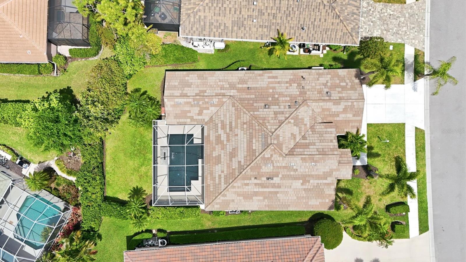 EDGEWATER VILLAGE - Residential