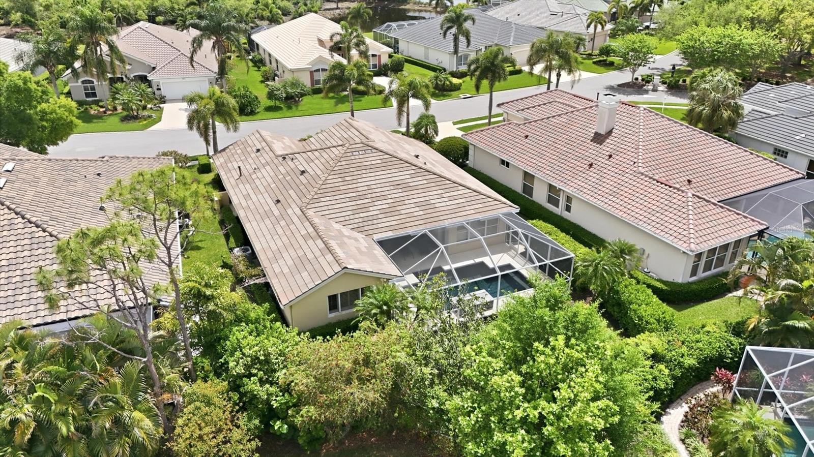 EDGEWATER VILLAGE - Residential