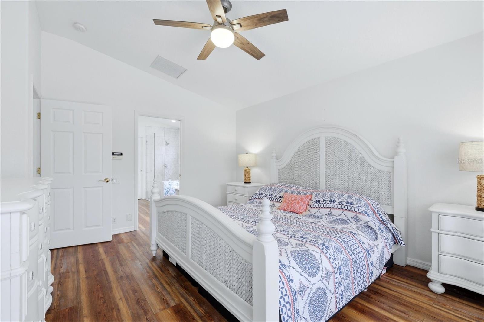 EDGEWATER VILLAGE - Residential