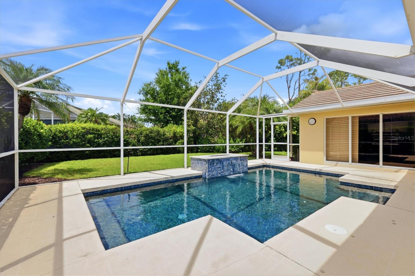 EDGEWATER VILLAGE - Residential