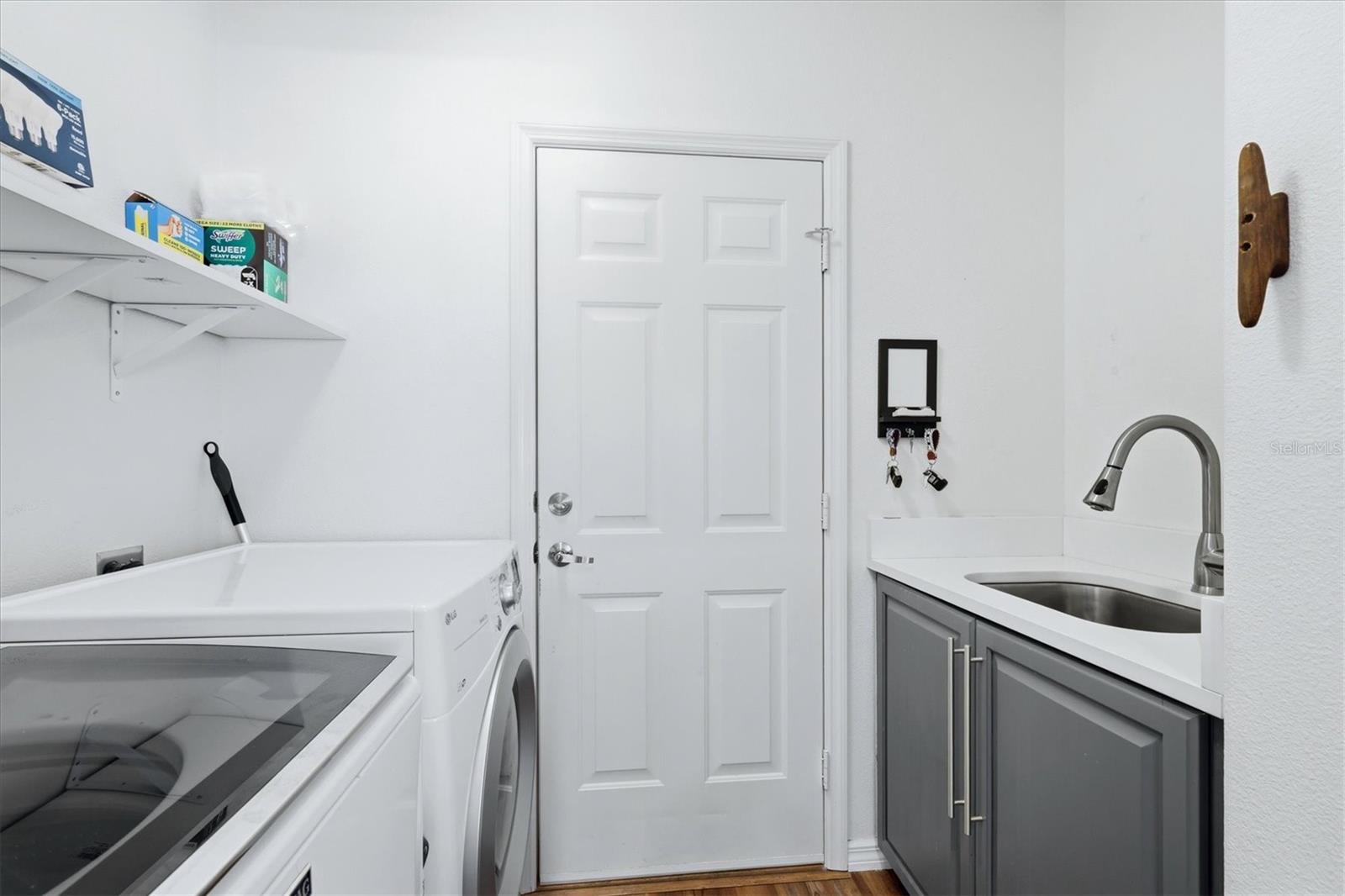 EDGEWATER VILLAGE - Residential