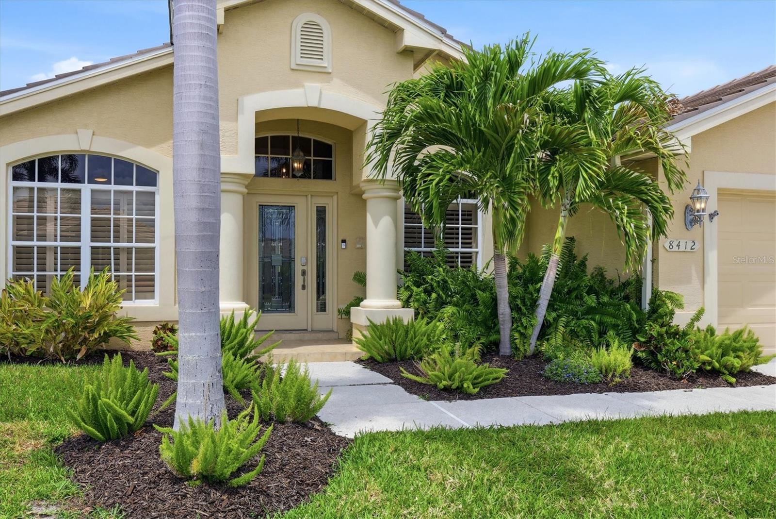 EDGEWATER VILLAGE - Residential