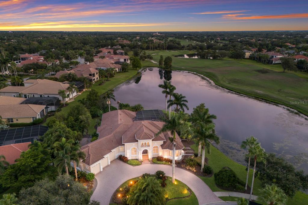 Photo of 12806 Forsgate Place, Lakewood Ranch, FL 34202 (MLS # A4664235)