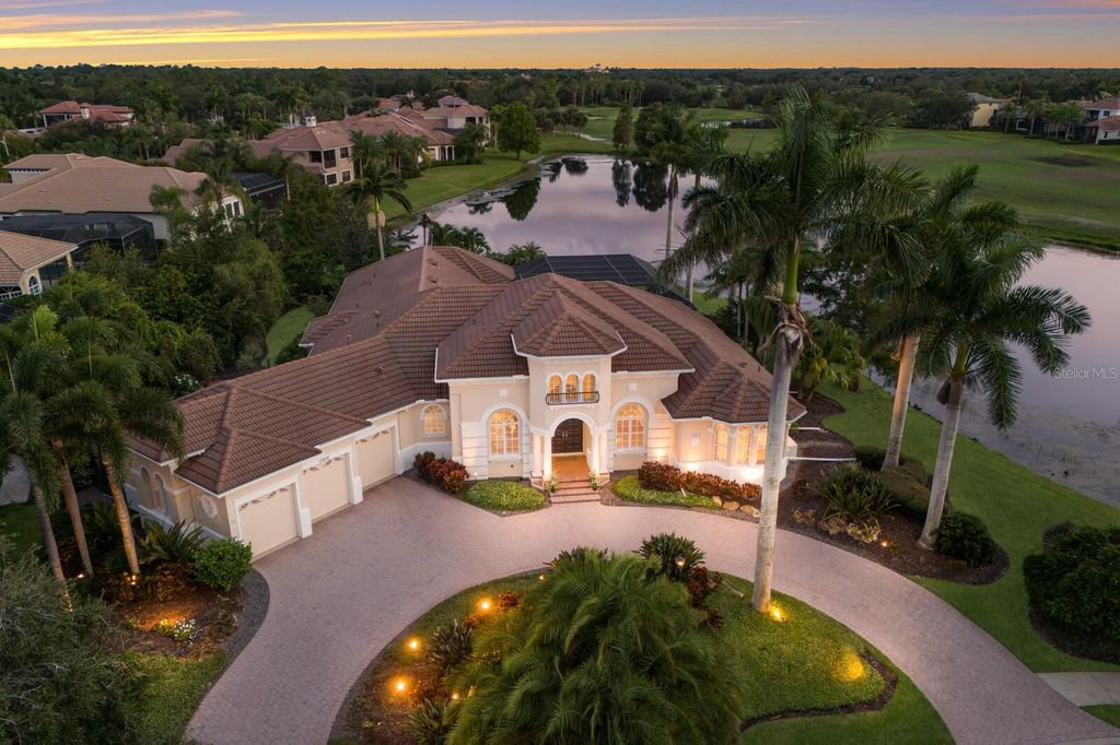 Photo of 12806 Forsgate Place, Lakewood Ranch, FL 34202 (MLS # A4664235)