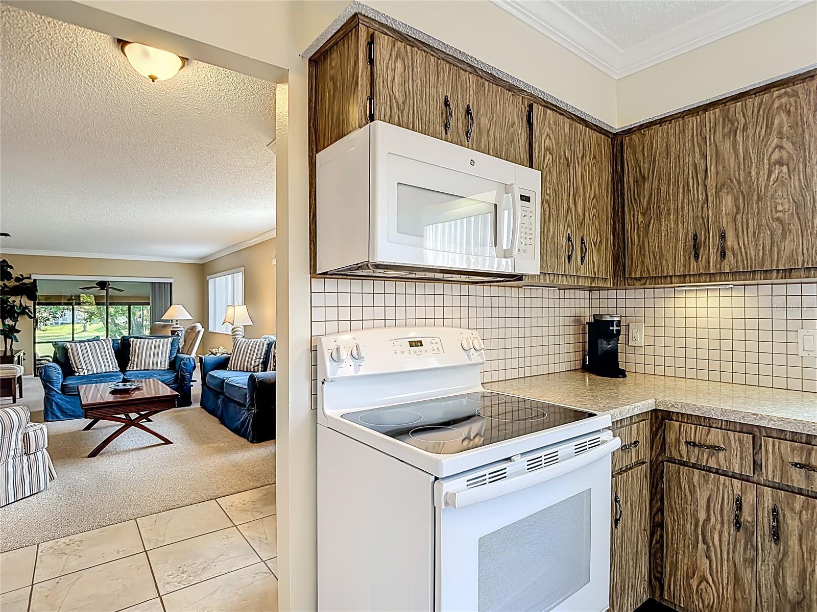 BEACON WOODS VILLAGE - Residential