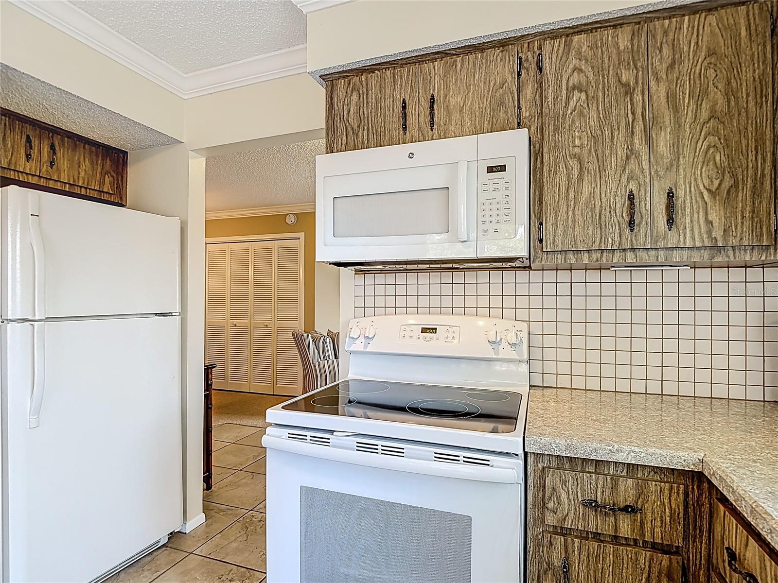 BEACON WOODS VILLAGE - Residential