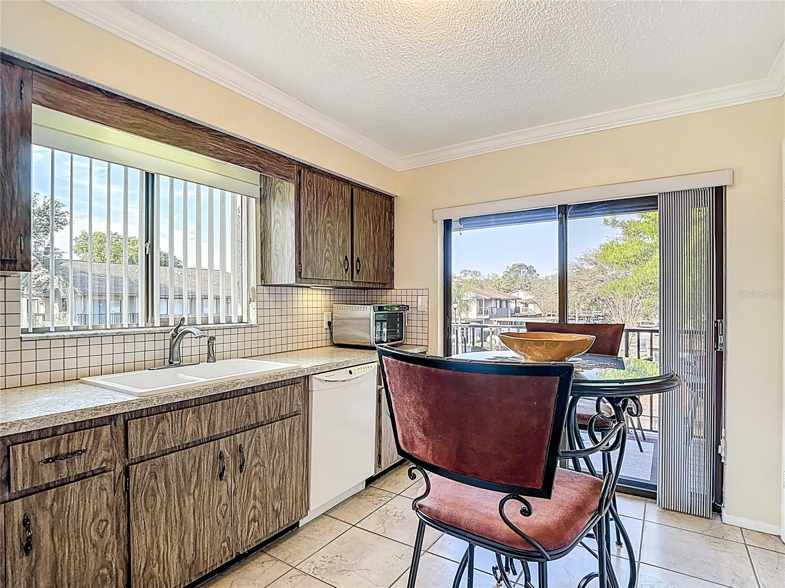 BEACON WOODS VILLAGE - Residential