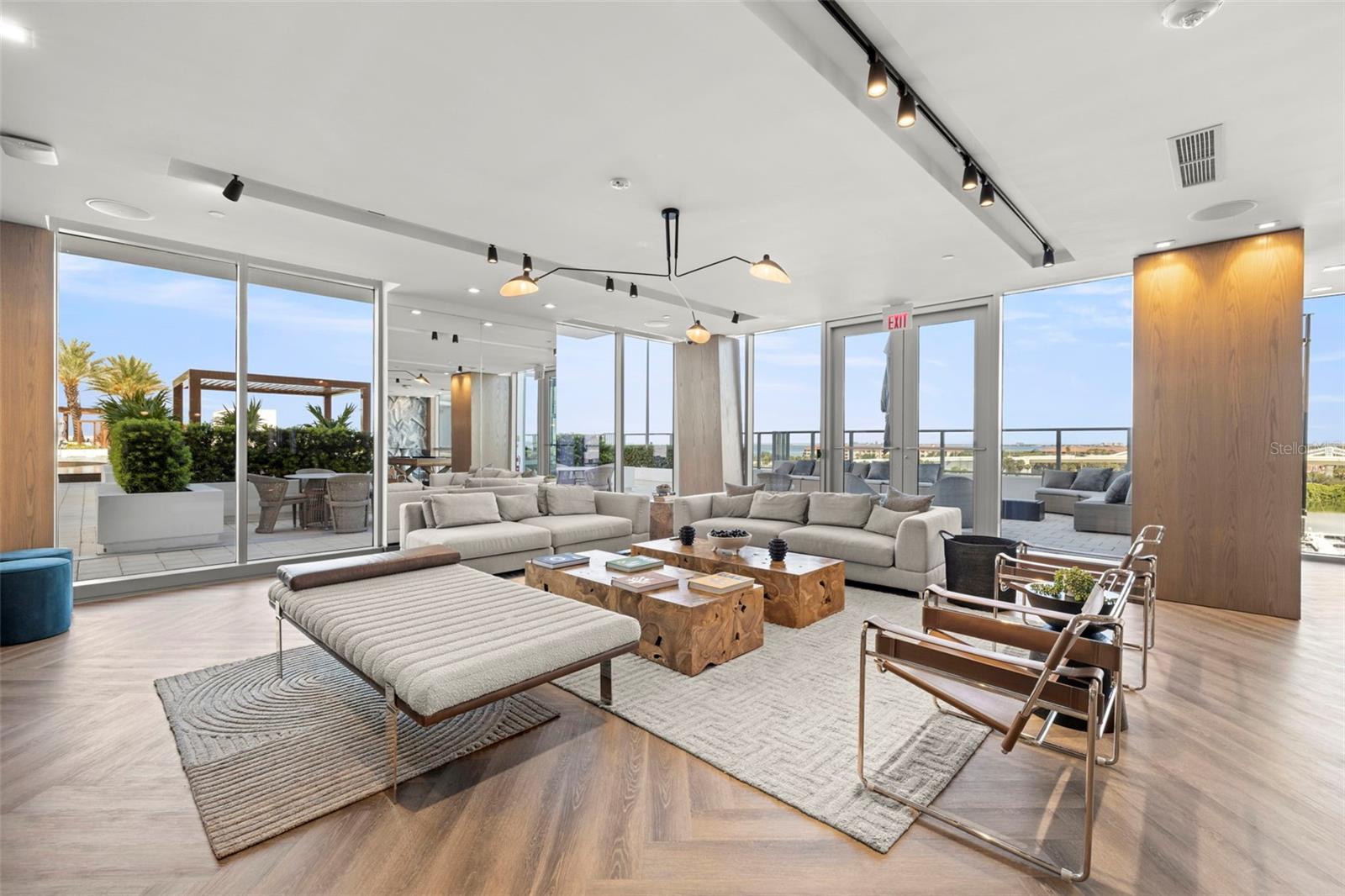 MARINA POINTE EAST - Residential