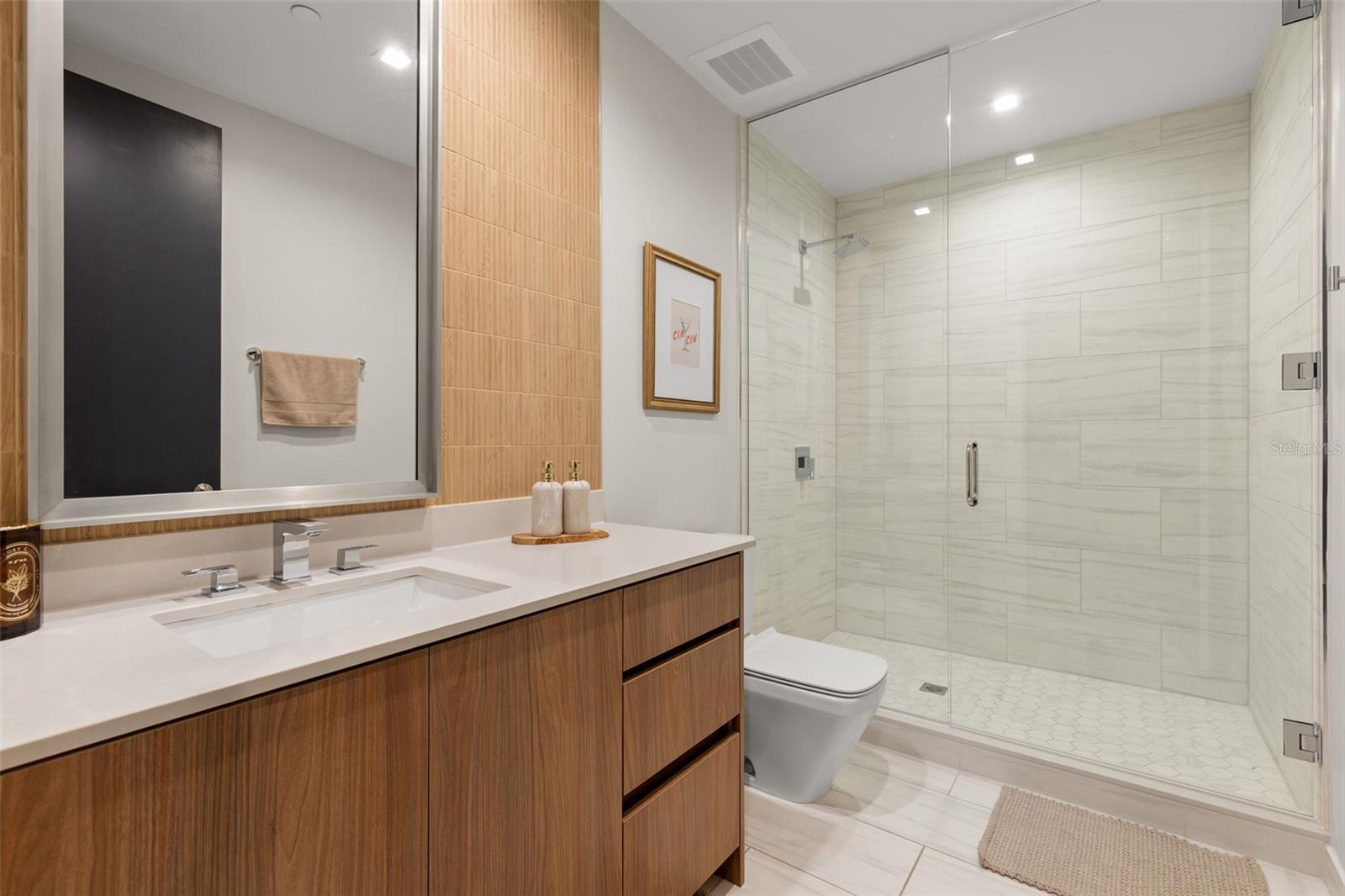 MARINA POINTE EAST - Residential