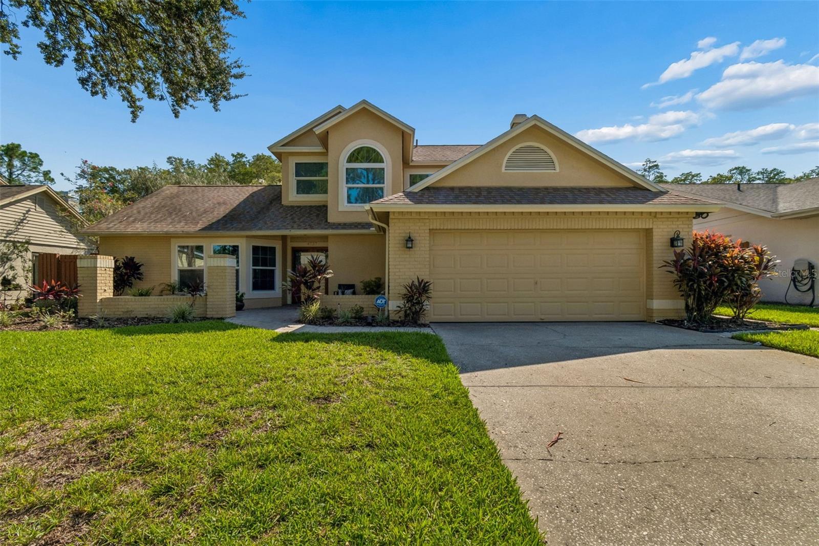 4737 FOXSHIRE CIRCLE