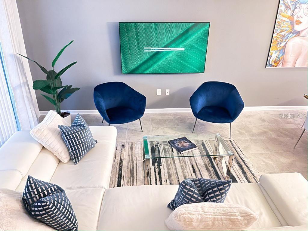 1139 DROP LANE