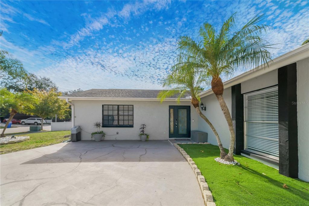 Photo of 8204 Kirkwood Drive, Tampa, FL 33634 (MLS # TB8459357)