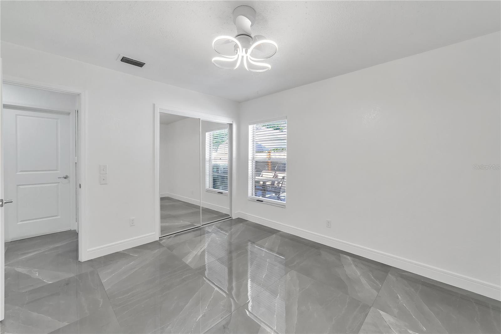 TOWNN COUNTRY PARK SEC 9 UN 13 - Residential