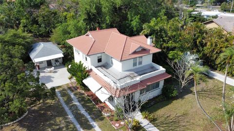 Photo of 1412 Winkler Avenue, Fort Myers, FL 33901 (MLS # C7509881)