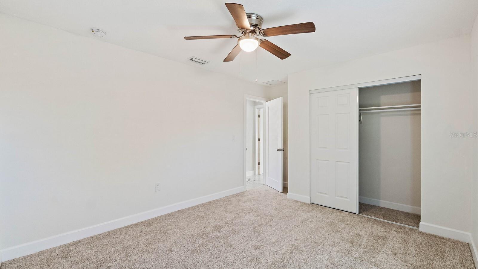 LYNNDALE SUB - Residential Lease