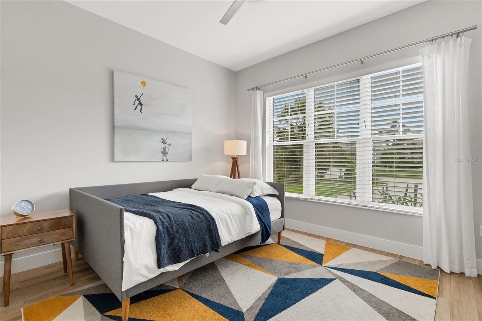 LAKEHOUSE COVE/WATERSIDE PH 1 - Residential