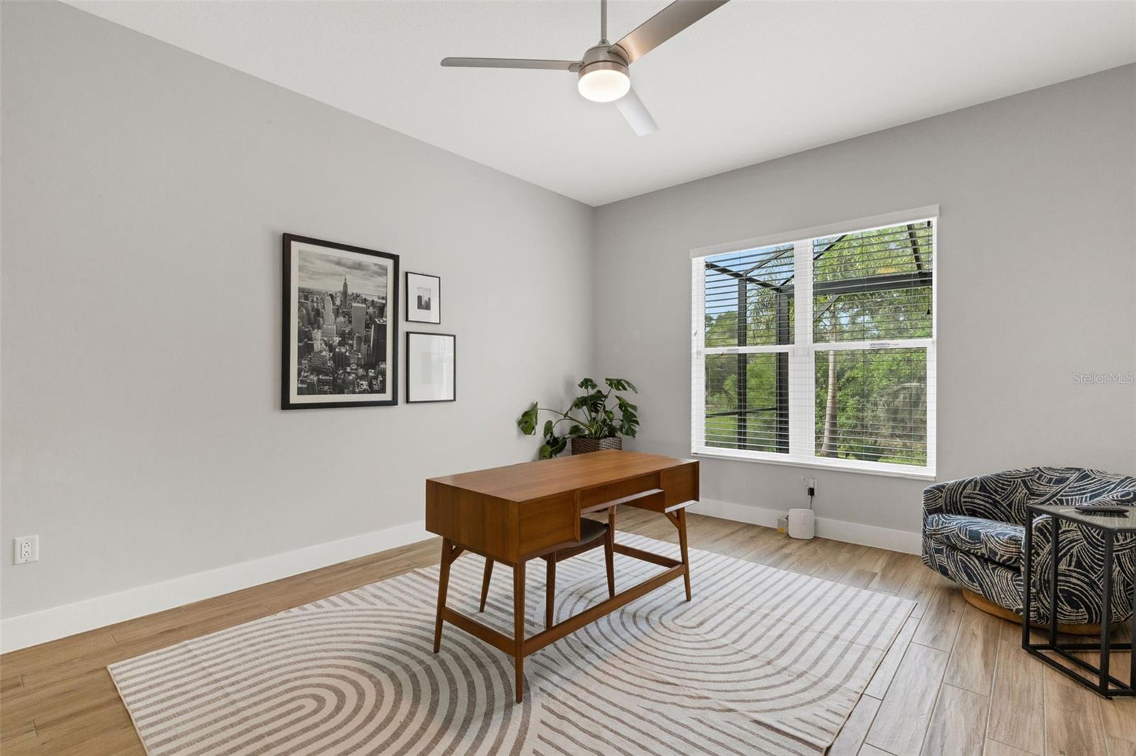 LAKEHOUSE COVE/WATERSIDE PH 1 - Residential