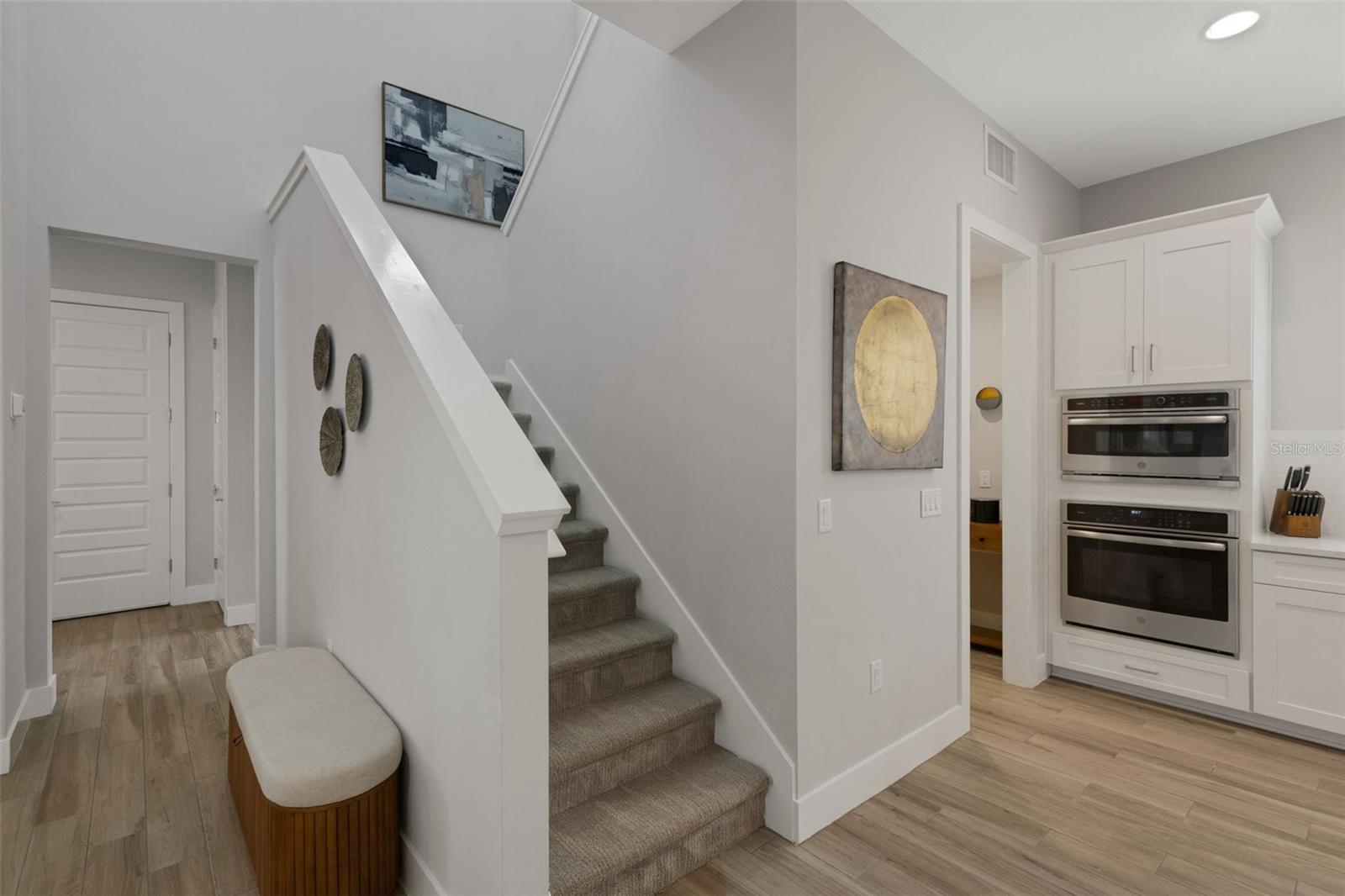 LAKEHOUSE COVE/WATERSIDE PH 1 - Residential