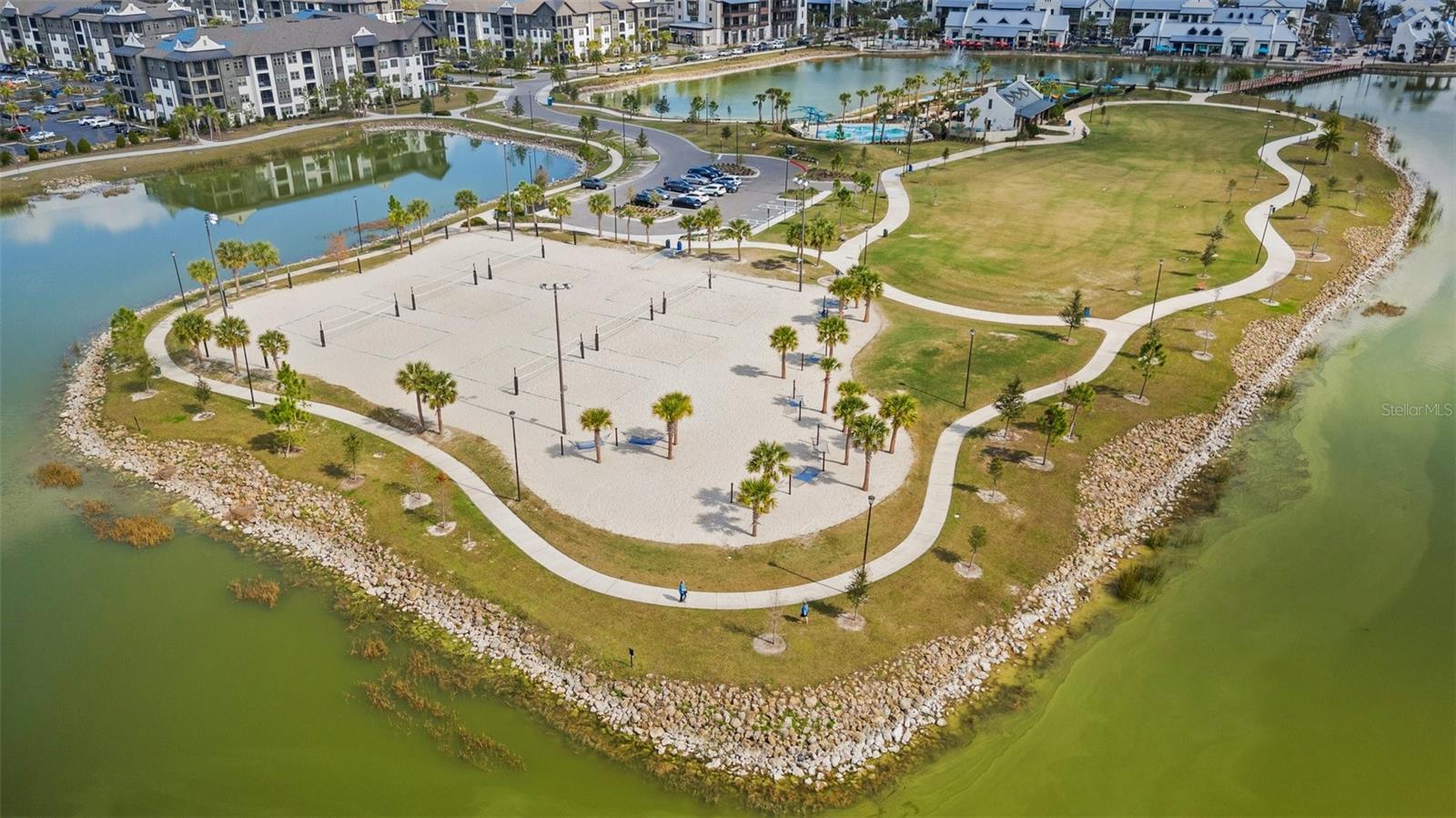 LAKEHOUSE COVE/WATERSIDE PH 1 - Residential