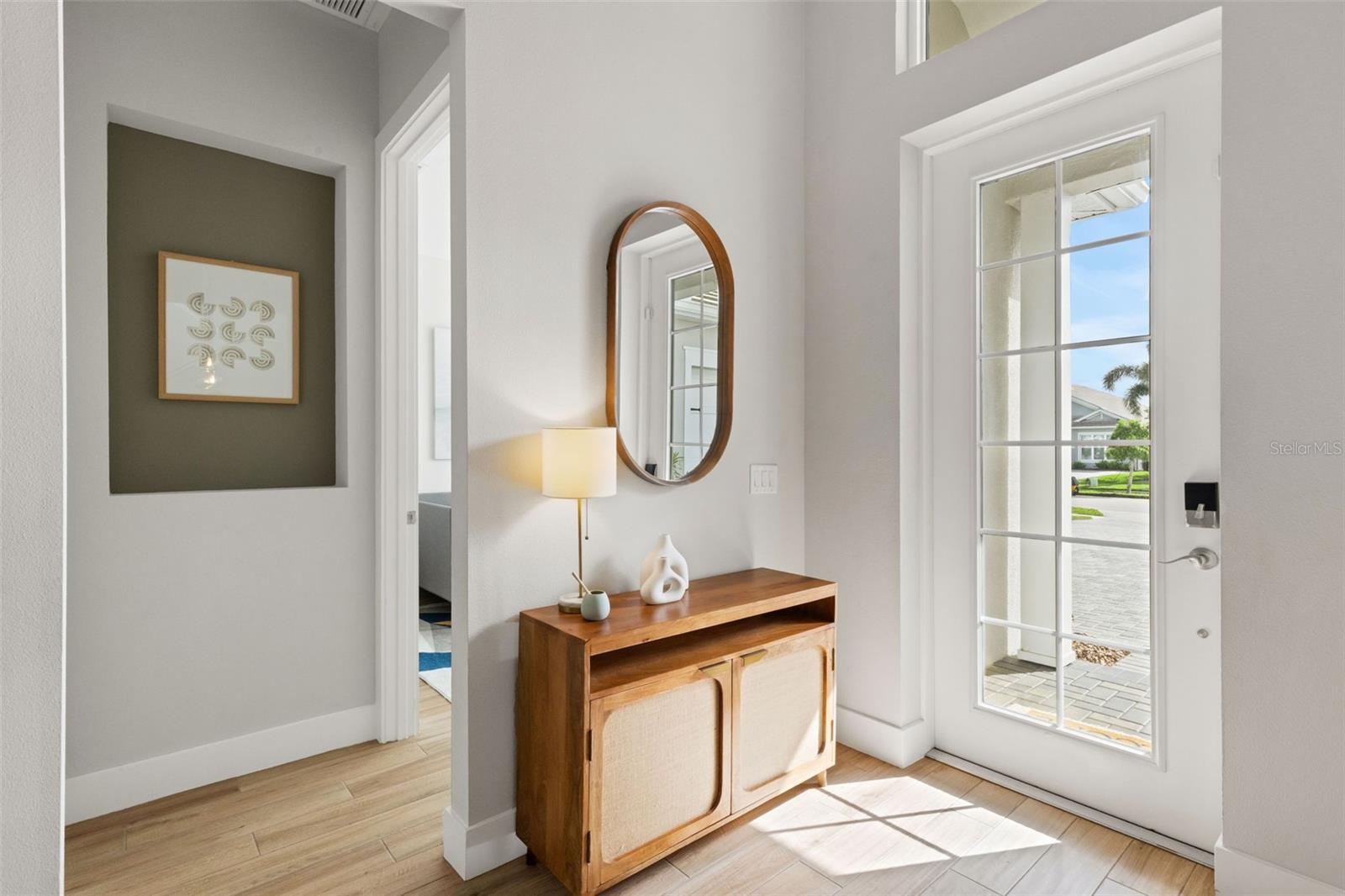 LAKEHOUSE COVE/WATERSIDE PH 1 - Residential