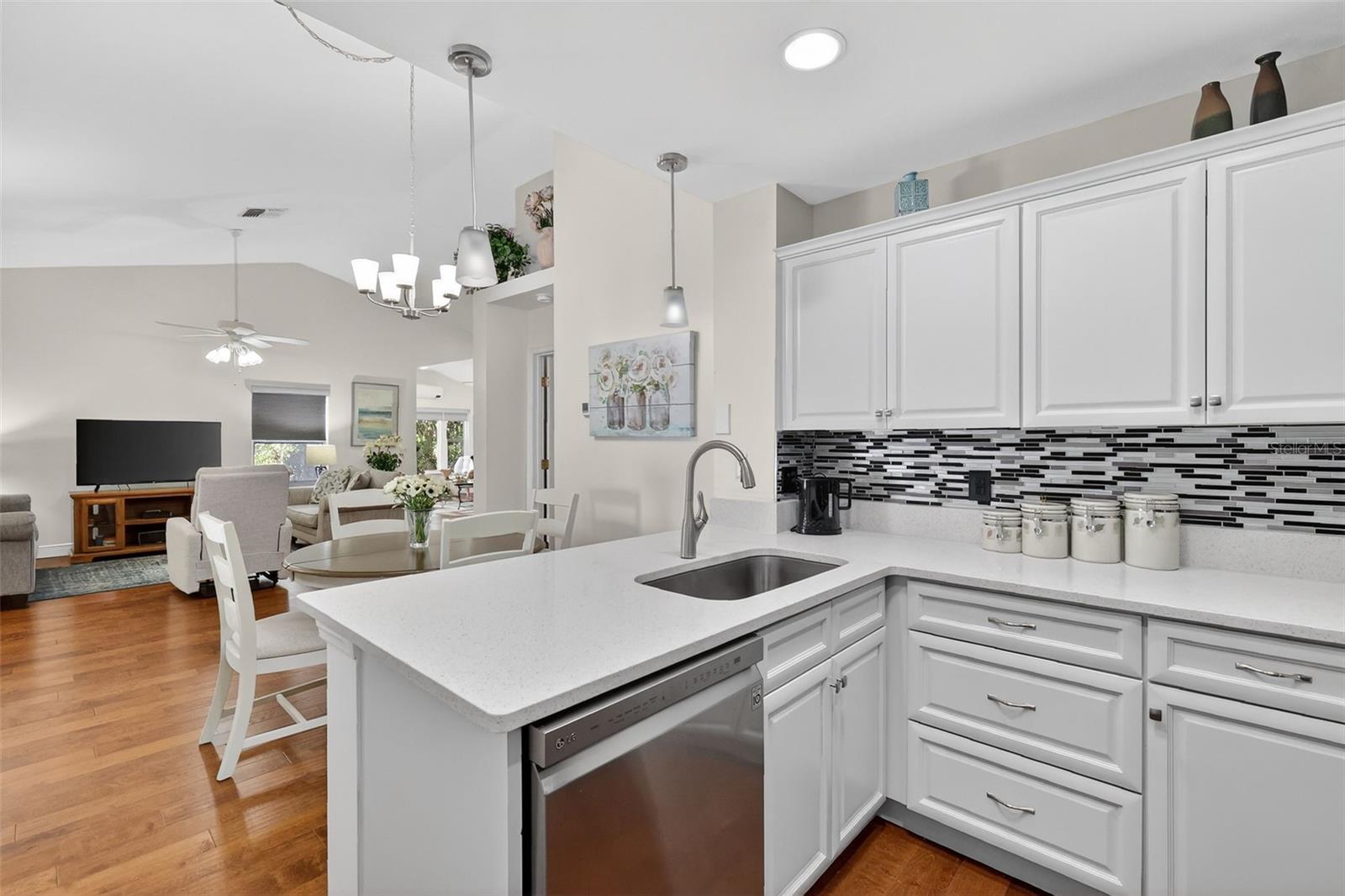 COUNTRY CLUB OF MOUNT DORA - Residential