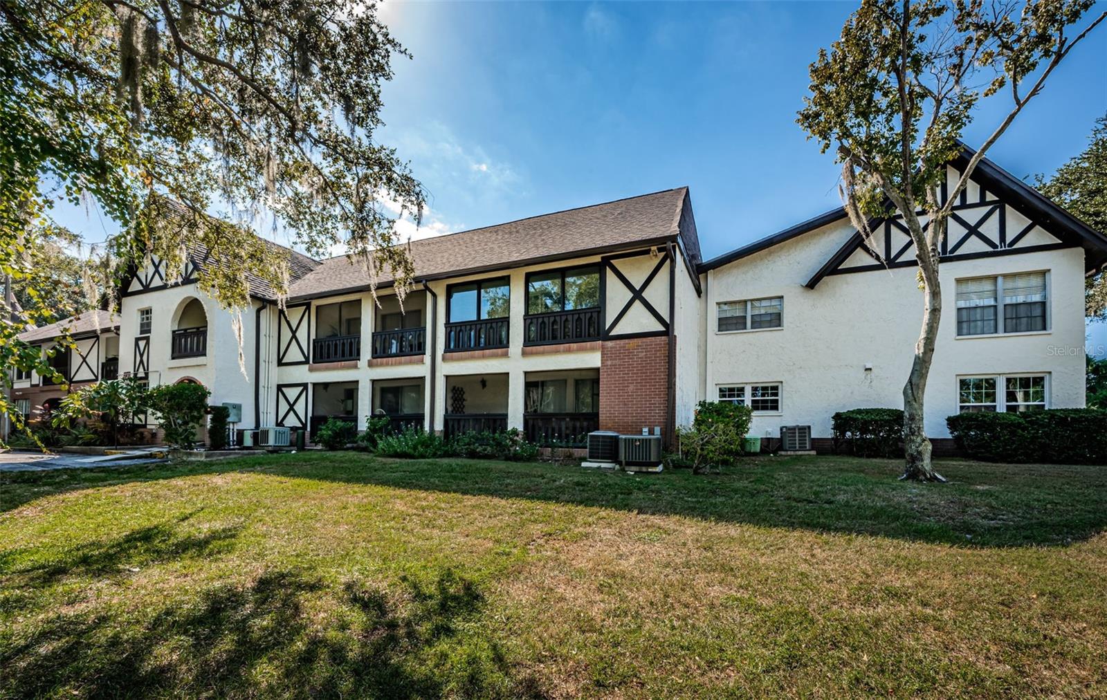 HARBOUR TOWNE CONDO - Residential