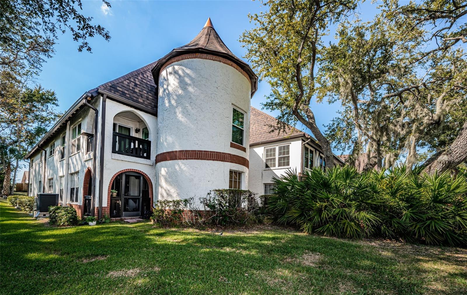 HARBOUR TOWNE CONDO - Residential