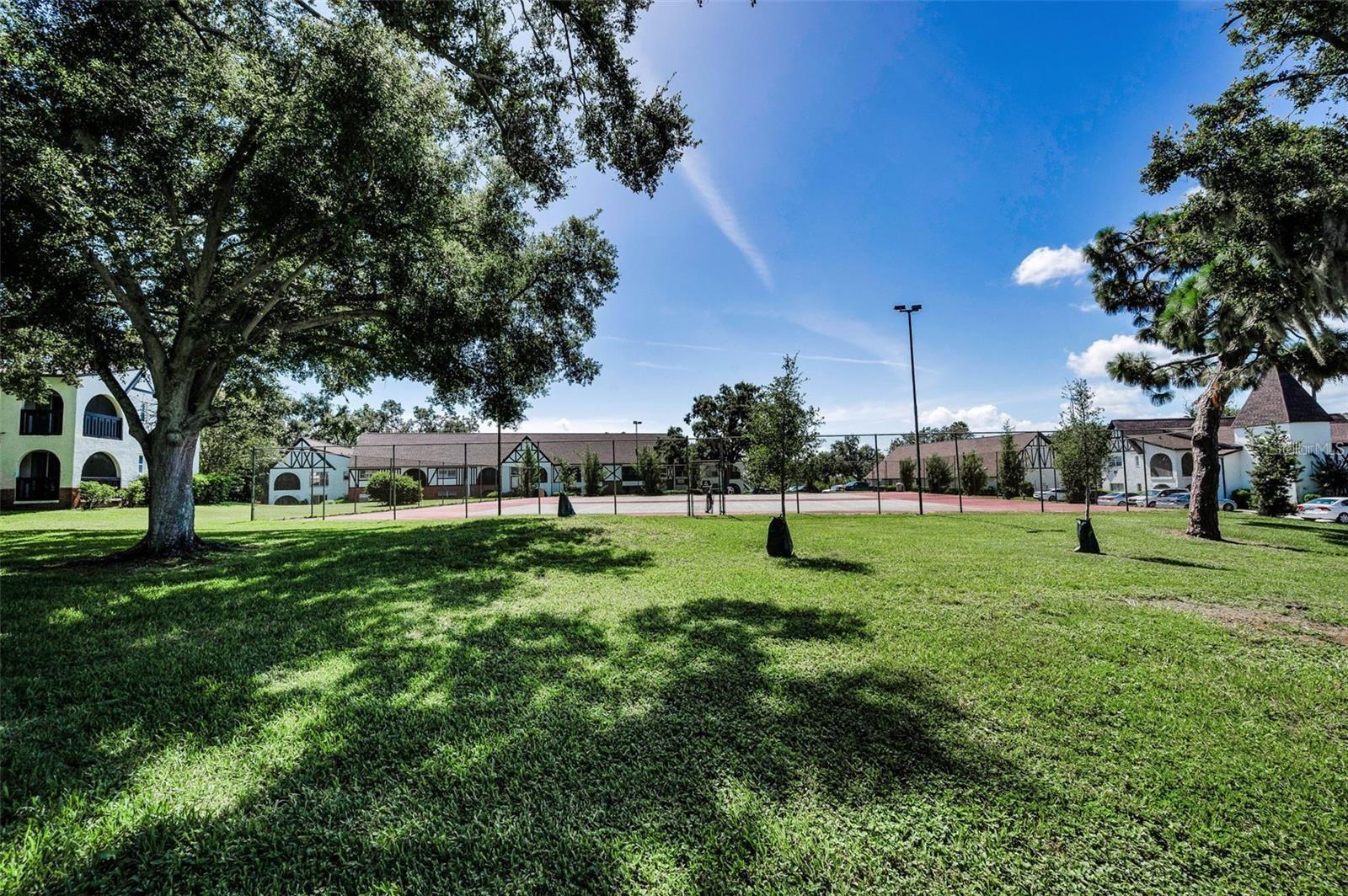 HARBOUR TOWNE CONDO - Residential