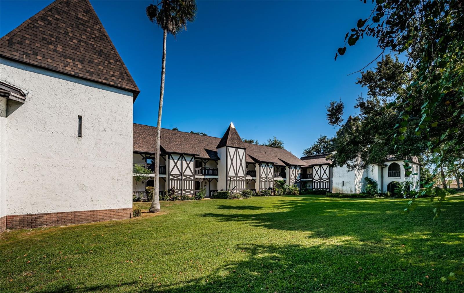 HARBOUR TOWNE CONDO - Residential