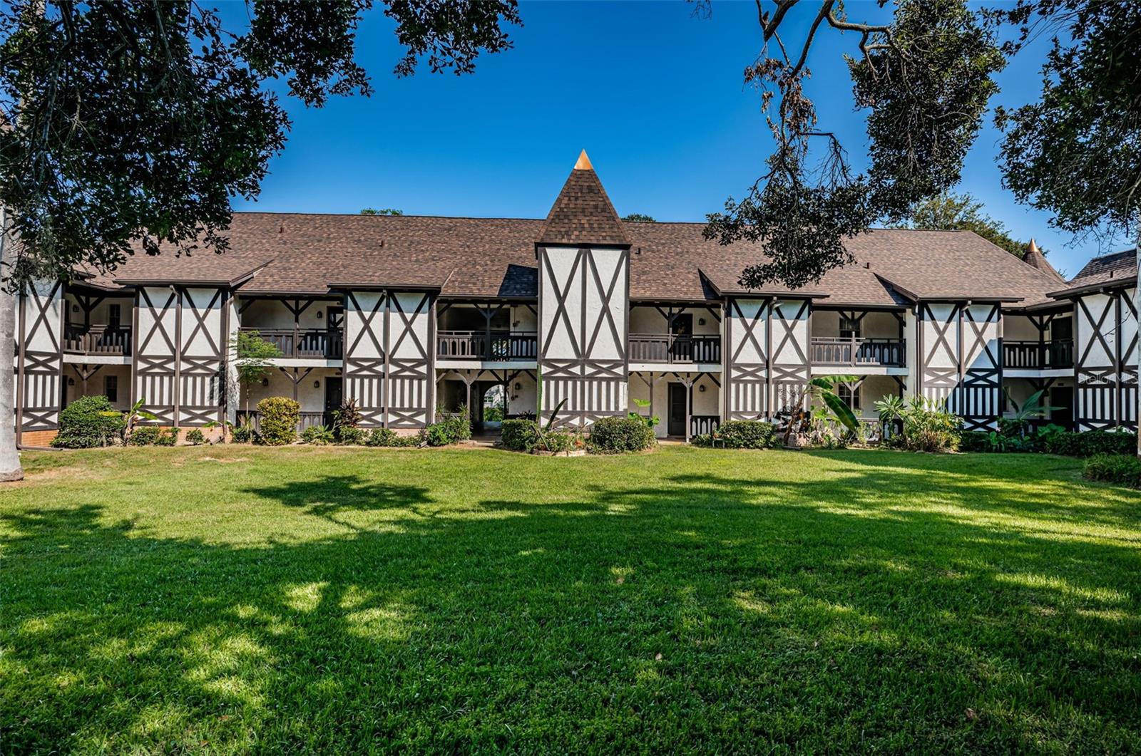 HARBOUR TOWNE CONDO - Residential