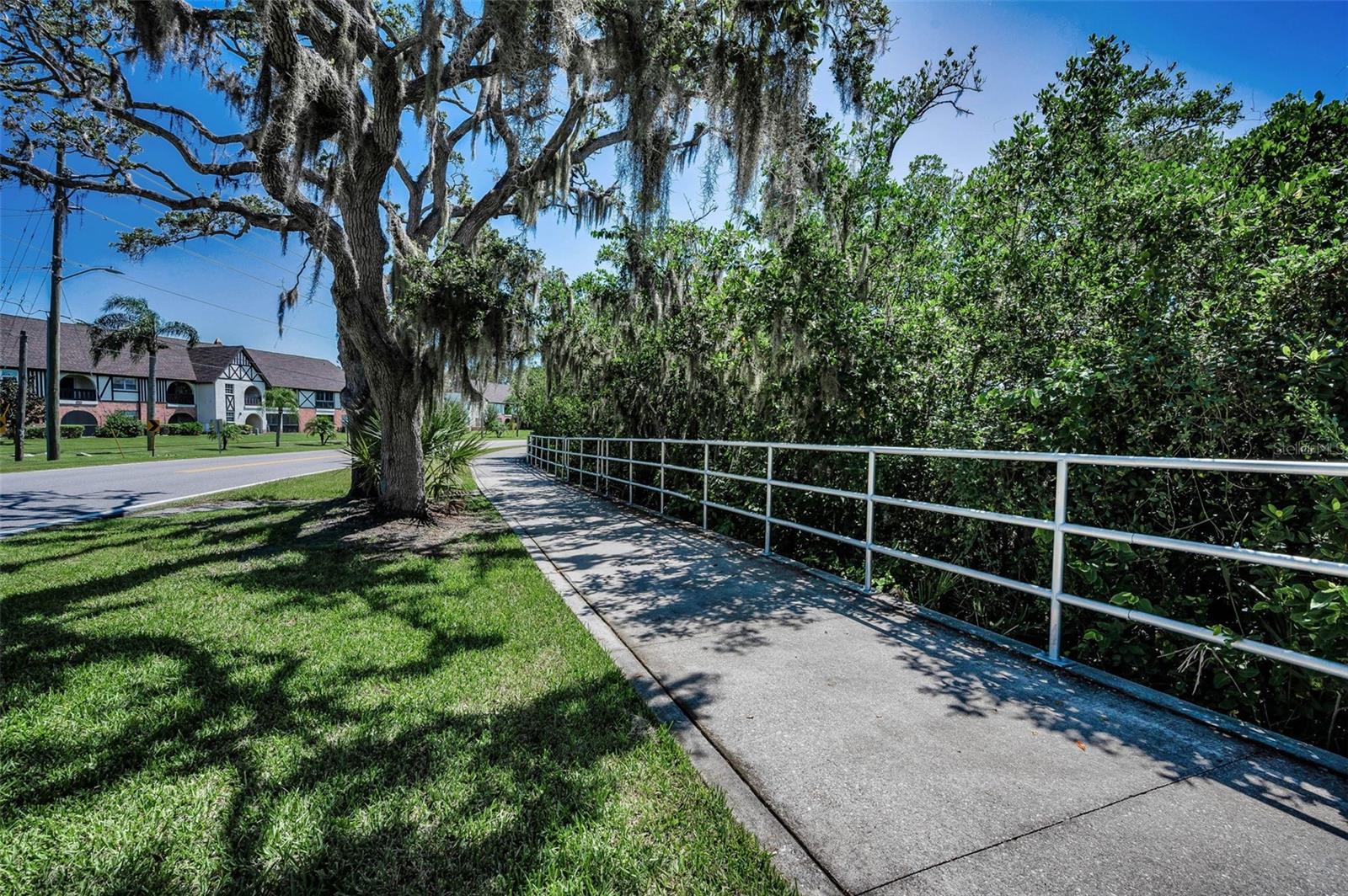 HARBOUR TOWNE CONDO - Residential