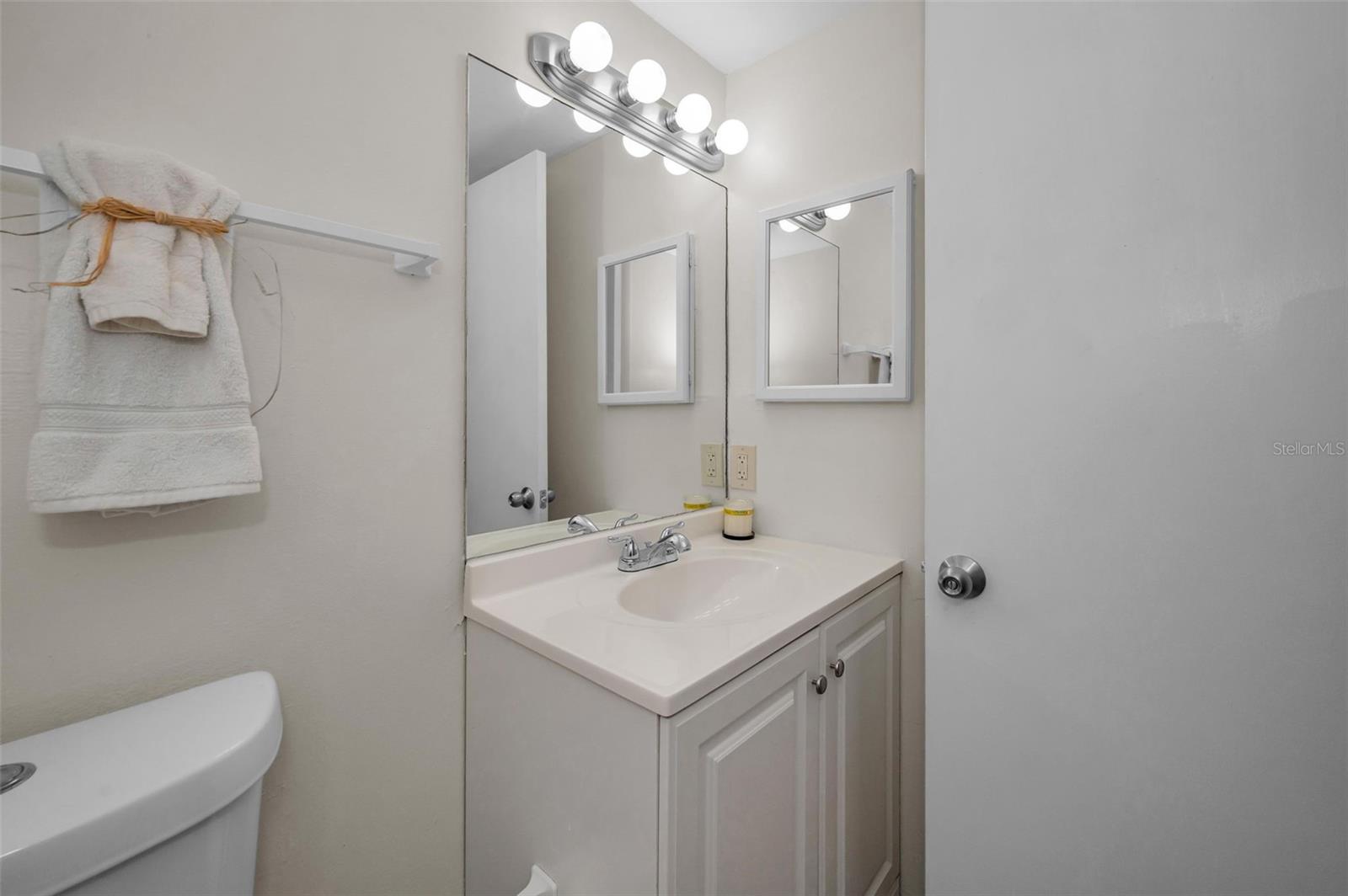 HARBOUR TOWNE CONDO - Residential